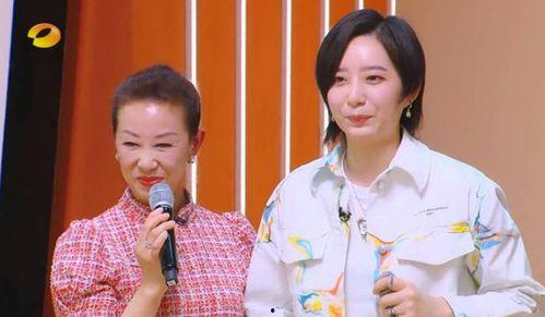娱乐吃瓜少女妈妈视频